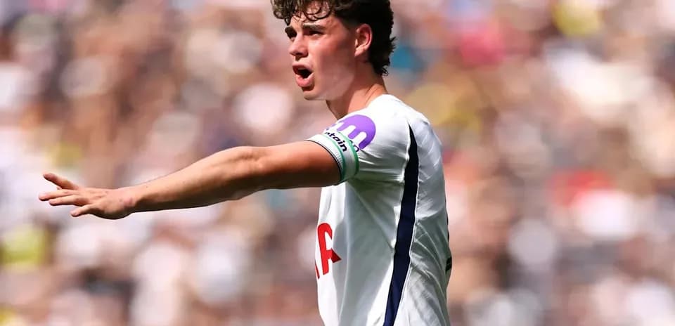 Player gesturing during match for Tottenham Hotspur