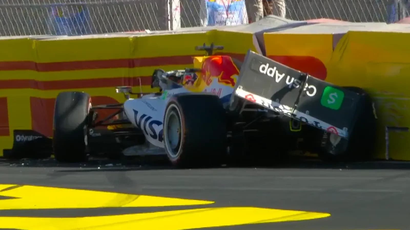Formula 1 car crashed into barrier at track