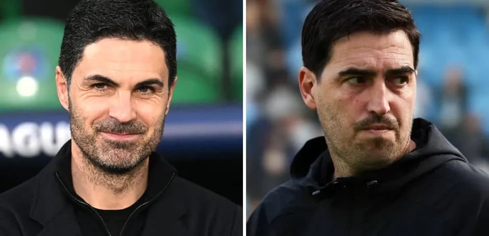 Two football managers during a match warm-up