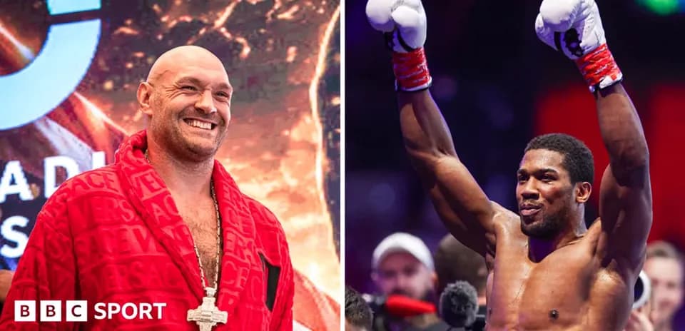 Tyson Fury and Anthony Joshua at event stage