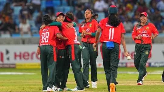 Bangladesh women's cricket team celebrating a wicket