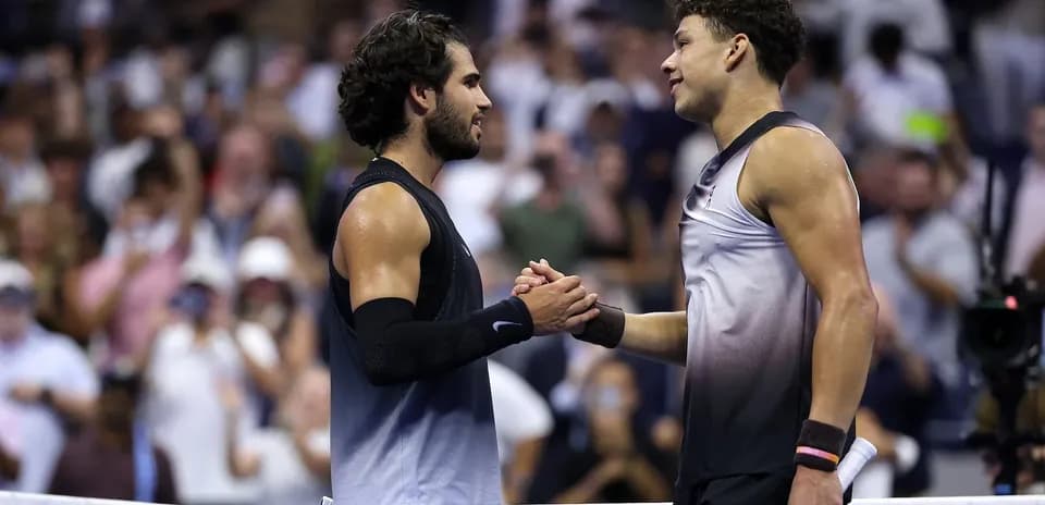 Players shaking hands after a tennis match