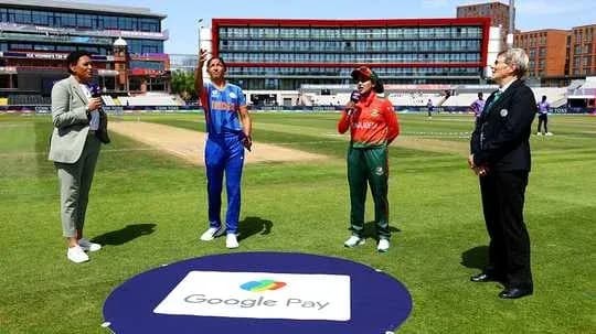 Captains and officials at coin toss before match