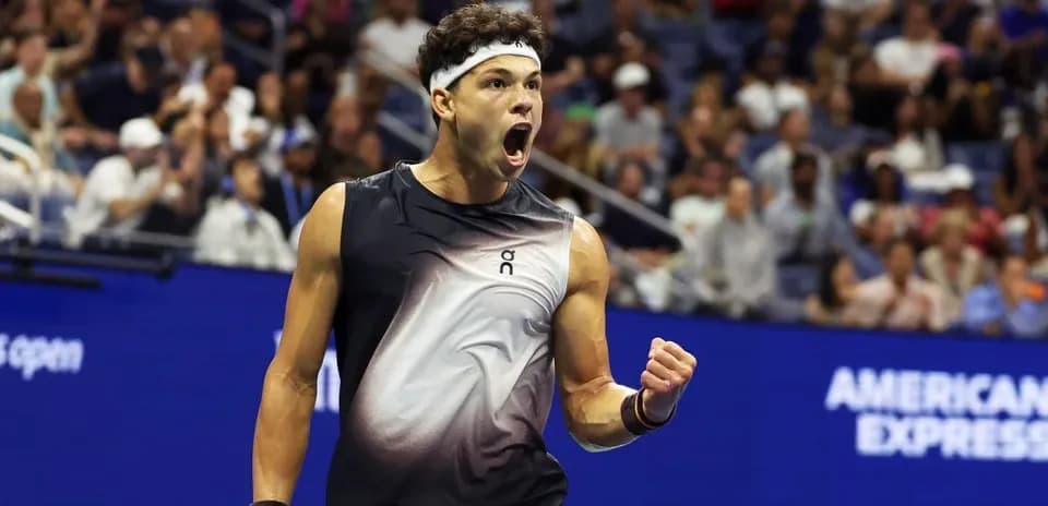 Tennis player celebrating during a match at US Open