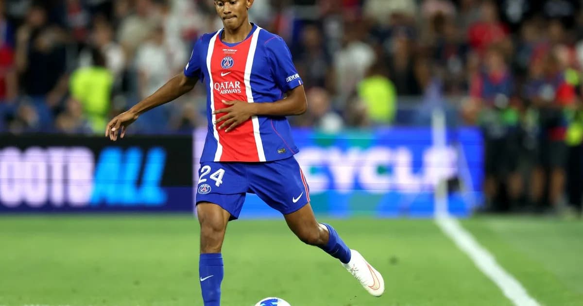 PSG's Senny Mayulu Injured During France U21 Match PSG's Senny Mayulu Injured During France U21 Match