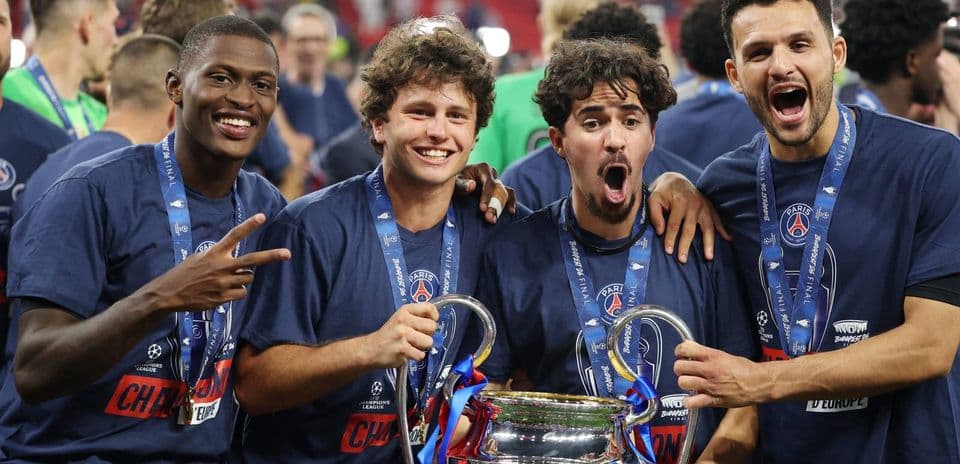 Top 30 Football Teams Worldwide: Latest Rankings