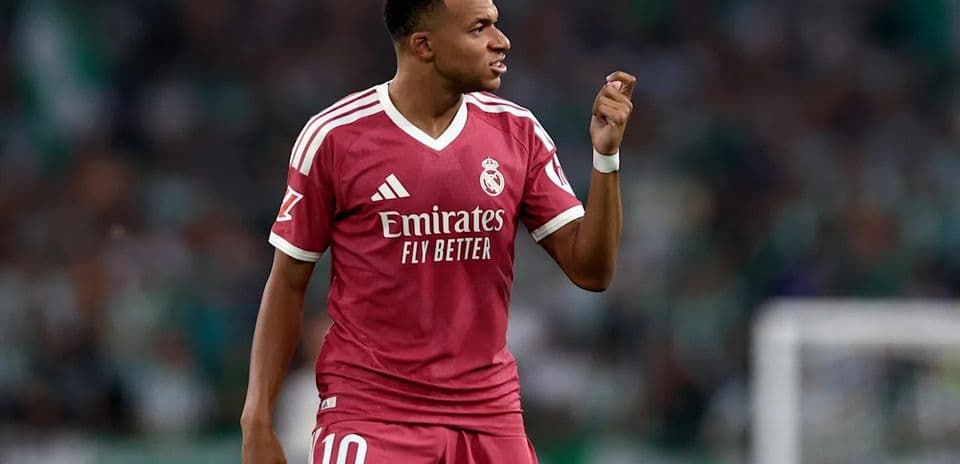 Questions Raised Over Kylian Mbappe’s Dedication to Real Madrid Amid World Cup Focus Claims
