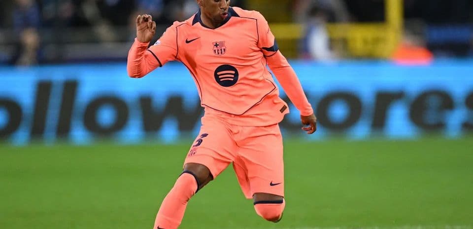 Barcelona's Alejandro Balde May Get Unexpected Chance Against PSG Amid Defensive Injuries