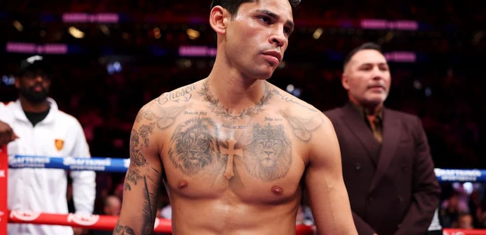 Oscar De La Hoya Questions Ryan Garcia's Move to Dana White After Current Deal Ends
