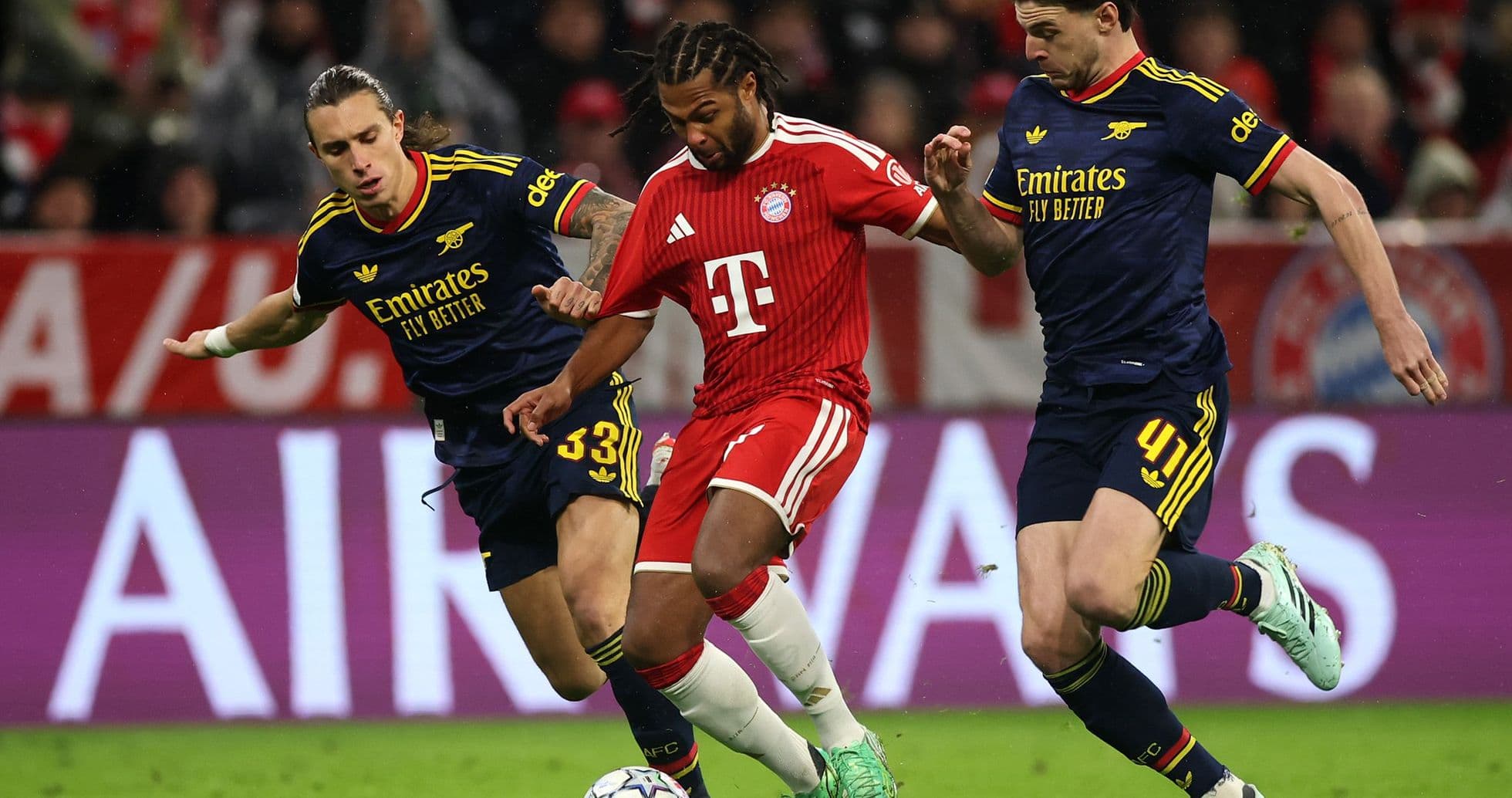 Bayern Munich vs Arsenal: How Arsenal Capitalized on Bayern’s Waning Intensity for a Dramatic 2-2 Draw