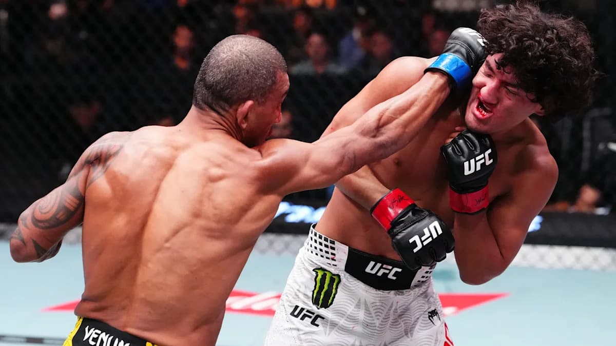 Raul Rosas Jr. Recalls Shocking UFC Vegas 121 Finish Against Raoni Barcelos