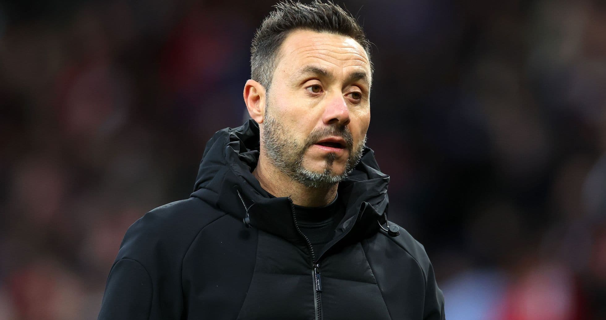 Roberto De Zerbi Bans Phones to Unite Winless Tottenham Squad Amid Crisis