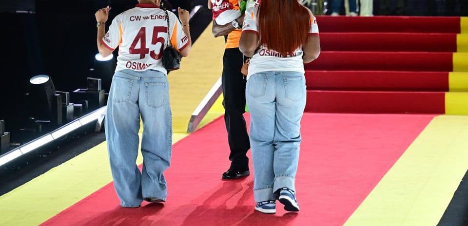 Victor Osimhen’s Pregnant Girlfriend Survives Multi-Car Accident in Turkey