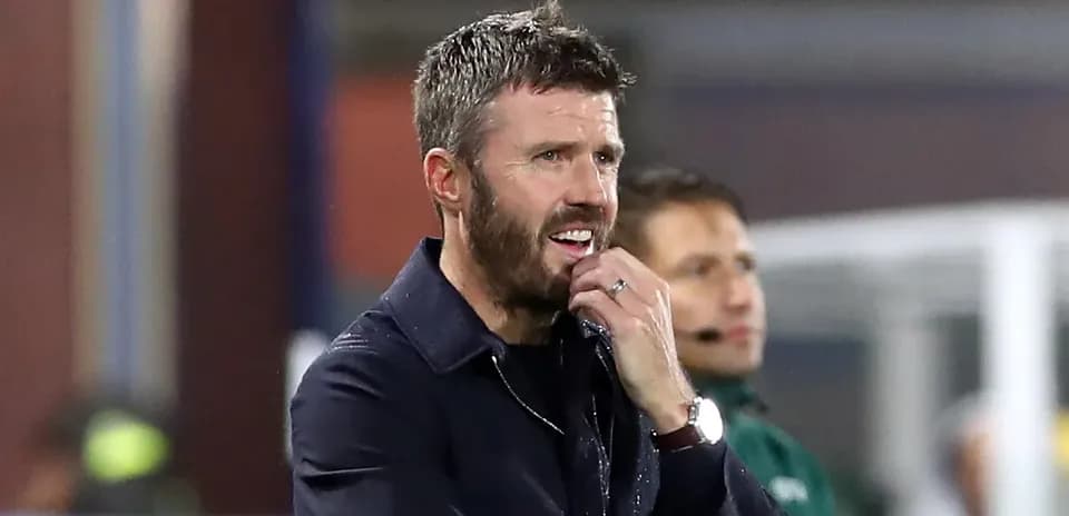Michael Carrick’s Struggles at Manchester United: Defeat to Como Sparks Doubts Over His Future