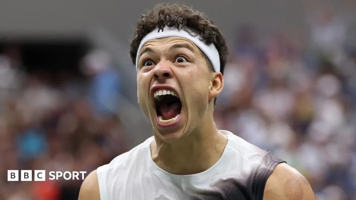 Tennis player celebrating energetically during match Tennis player celebrating energetically during match