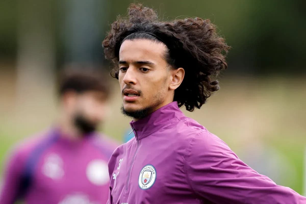 Player training in Manchester City kit during session Player training in Manchester City kit during session