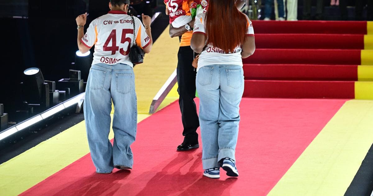 Victor Osimhen’s Pregnant Girlfriend Survives Multi-Car Accident in Turkey Victor Osimhen’s Pregnant Girlfriend Survives Multi-Car Accident in Turkey